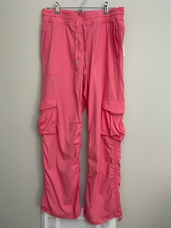 lululemon athletica Pants - Lululemon Dance Studio Relaxed Fit Mid-Rise Cargo Pant size Medium Athleisure